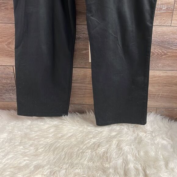 Lee Ladies Jeans Relaxed Fit 1889, Size 12 Petite Black - Picture 3 of 8